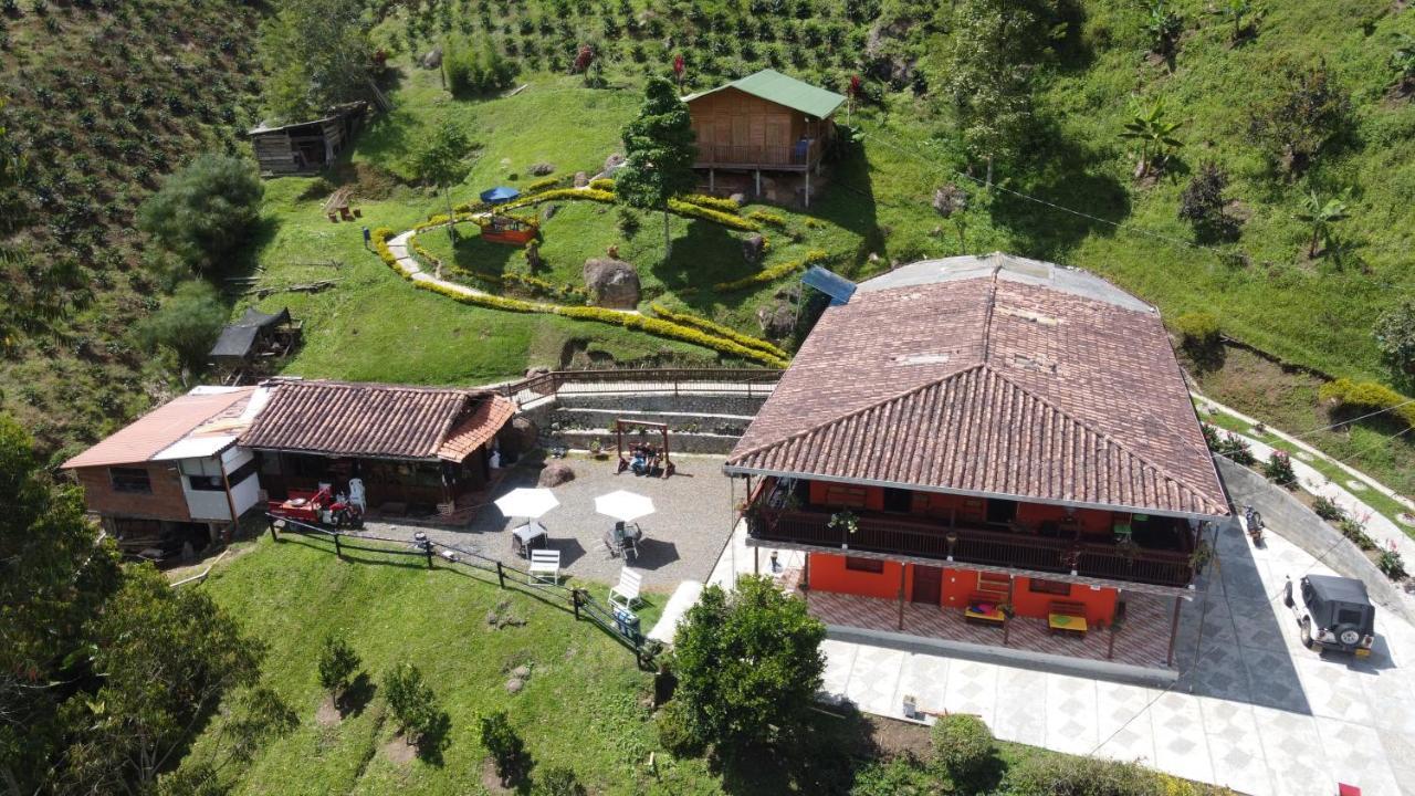 Hotel Orillas Del Pizano ハルディン エクステリア 写真