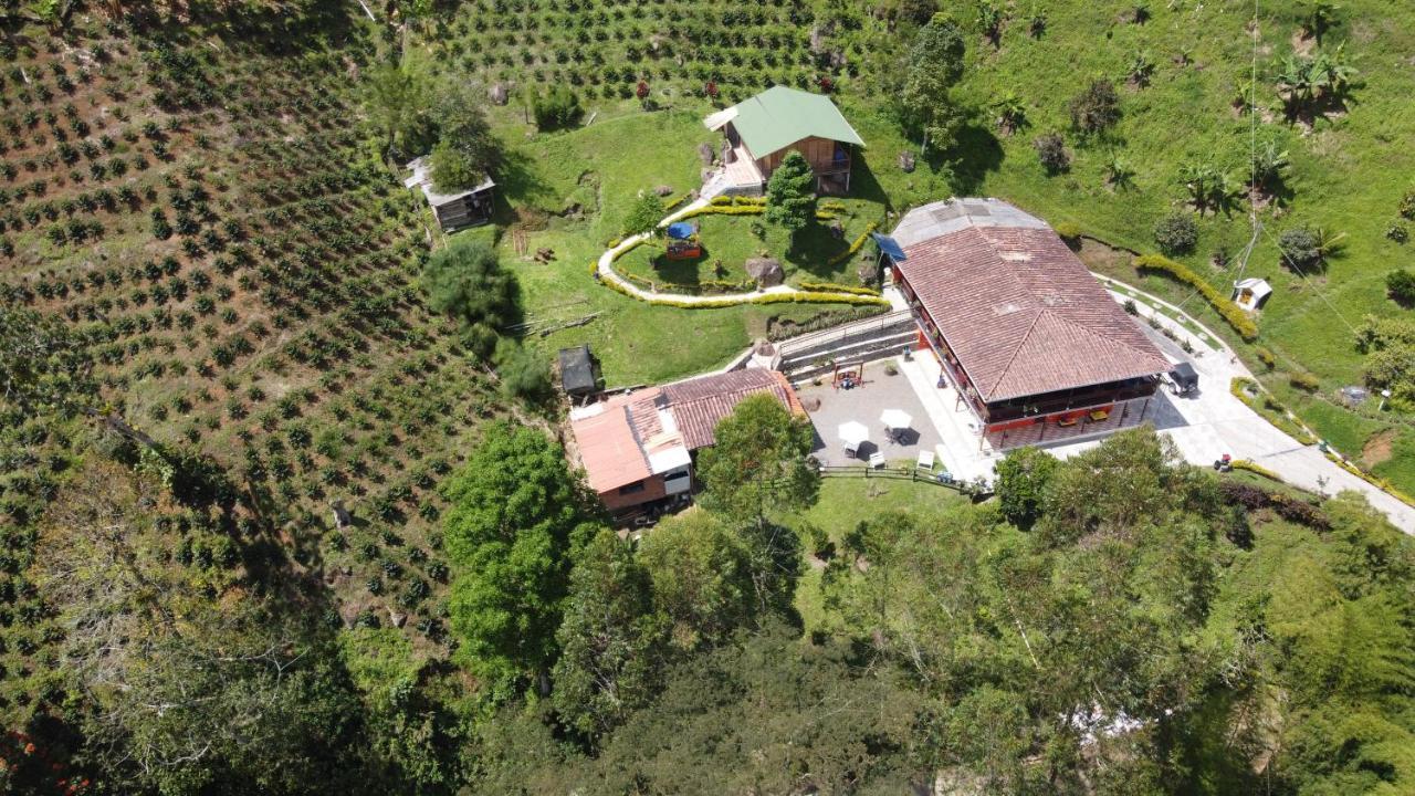 Hotel Orillas Del Pizano ハルディン エクステリア 写真
