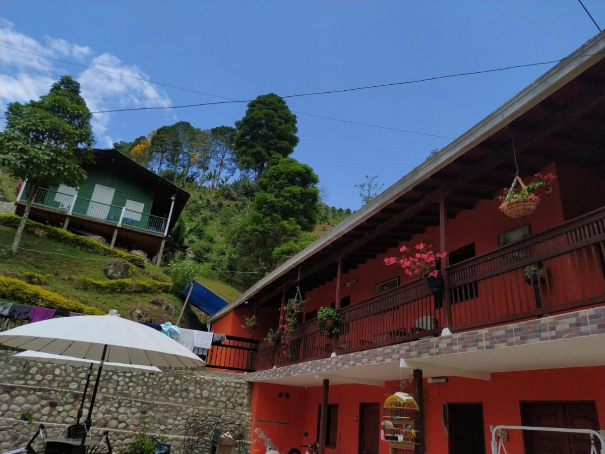 Hotel Orillas Del Pizano ハルディン エクステリア 写真