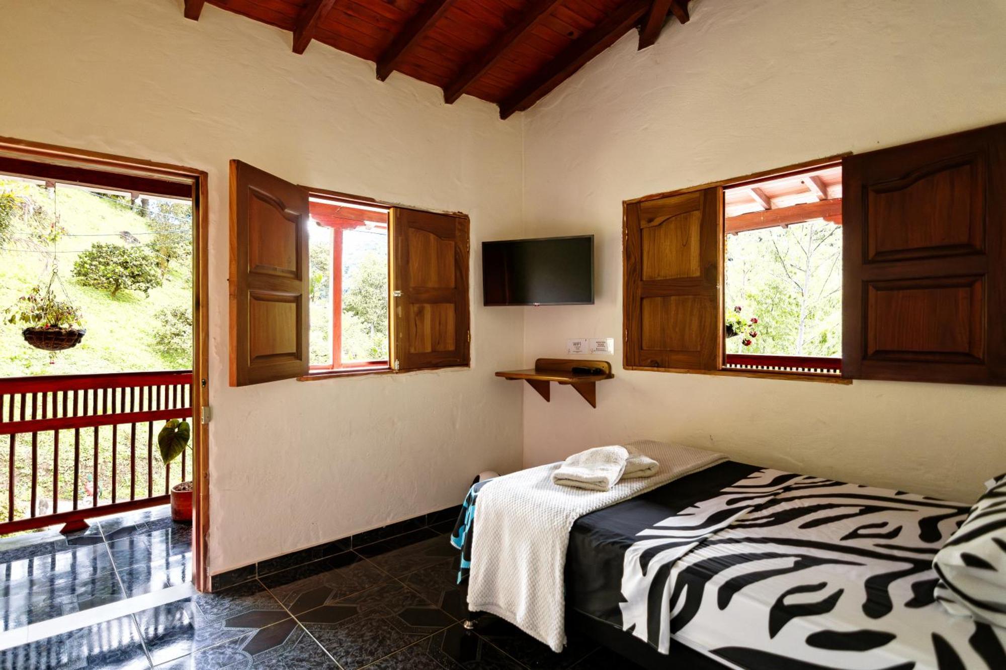 Hotel Orillas Del Pizano ハルディン エクステリア 写真