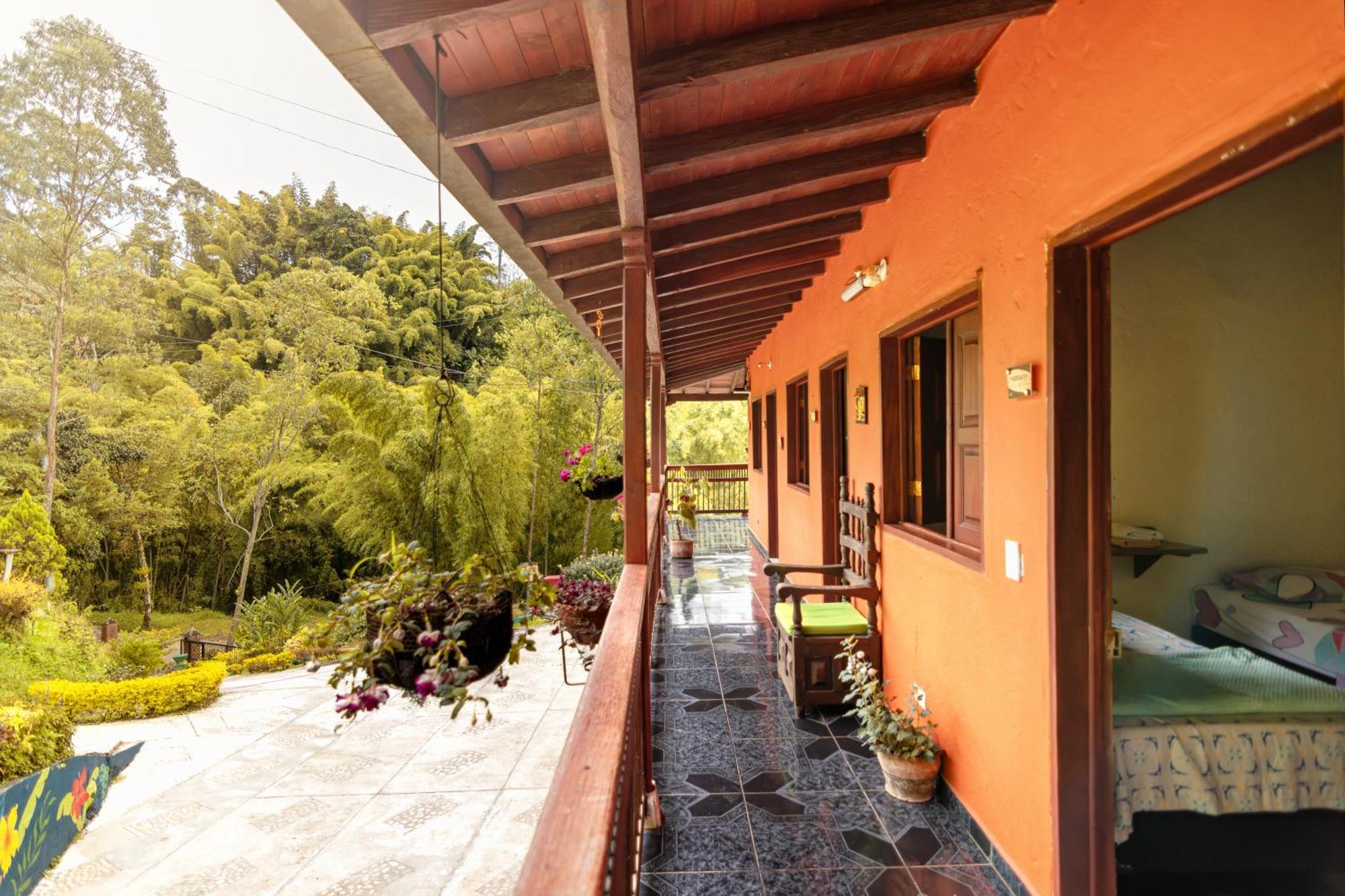 Hotel Orillas Del Pizano ハルディン エクステリア 写真