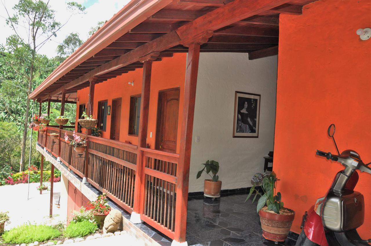 Hotel Orillas Del Pizano ハルディン エクステリア 写真